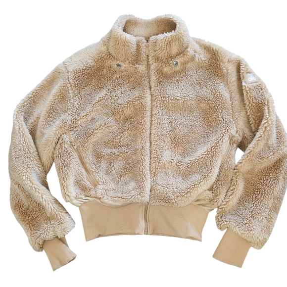 ALO Yoga Foxy Sherpa Jacket Camel Tan Size Small (MSRP:$200) - Picture 3 of 11